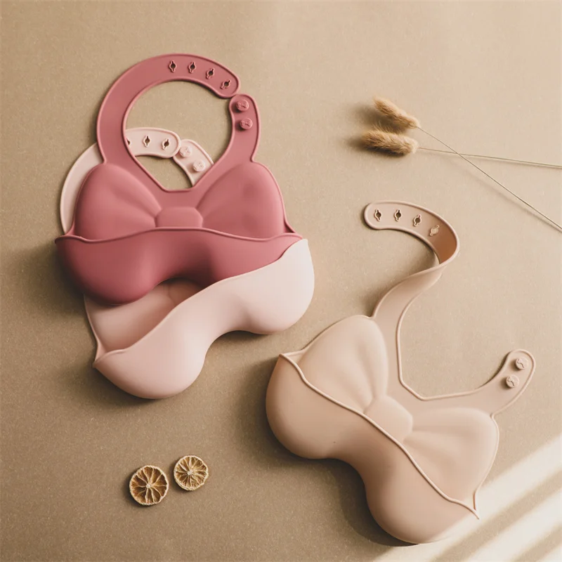 Baby Waterproof Bibs Toddler Silicone Bibs Cute Bowknot Aprons Kids Bib Girl Boy Adjustable Soft Silicone Bib Baby Feeding